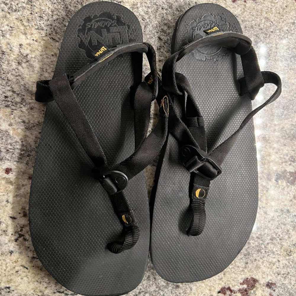 Luna minimalist running sandals